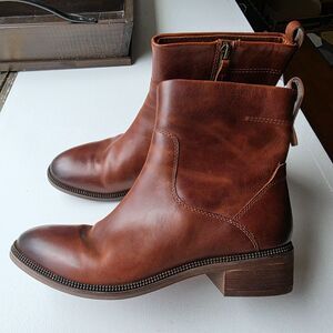 Franco Sarto Brindle Ankle Boots Women’s 8M Cognac Leather 1” Heel